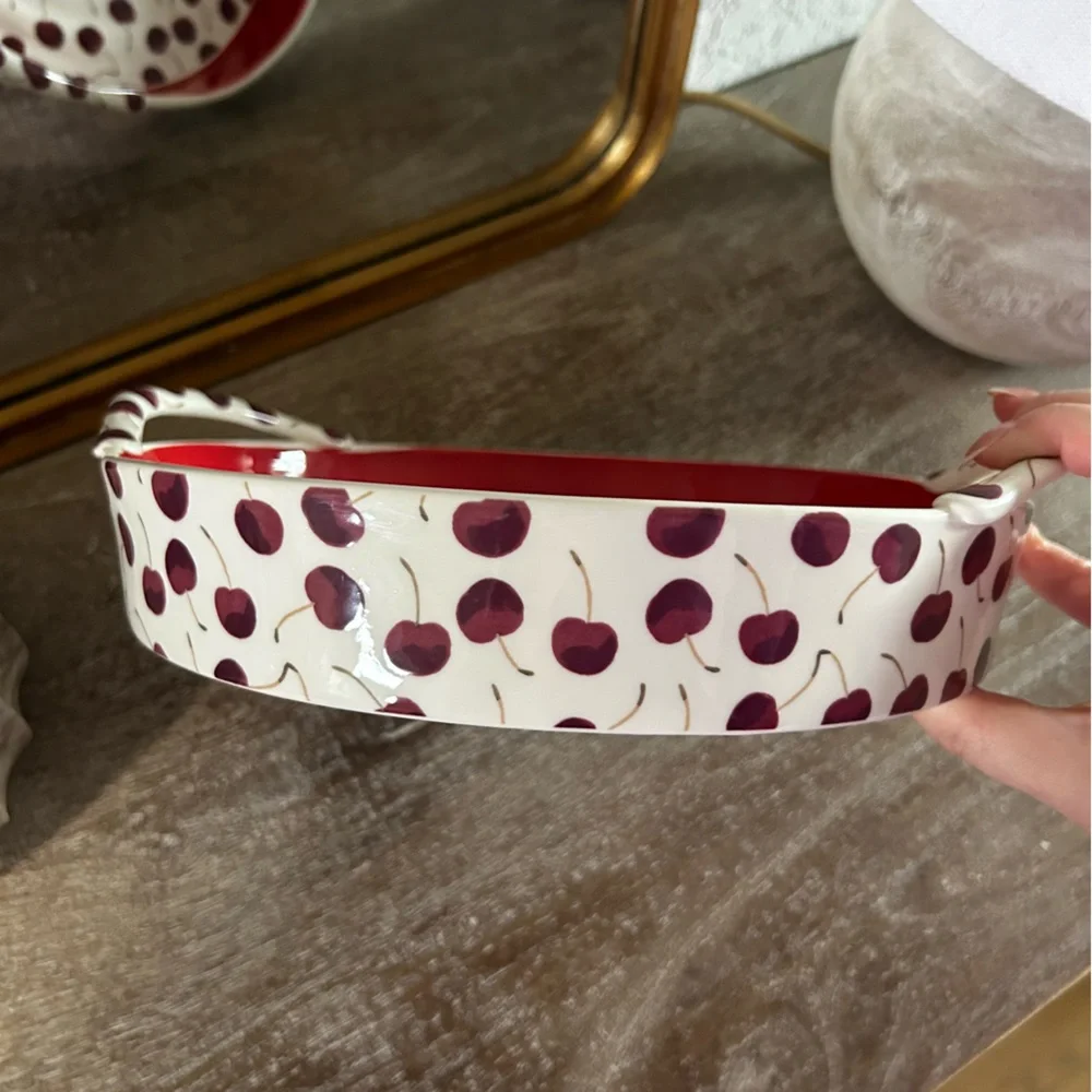 New Anthropologie Berry Icon Cherry Handpainted Stoneware Pie Dish